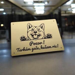 Tabuľka Pozor pes Akita inu