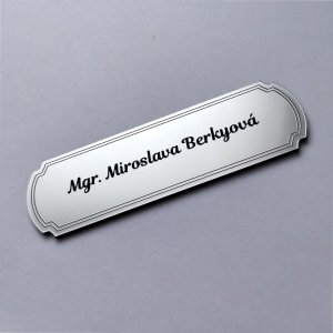 Menovka na dvere Decent